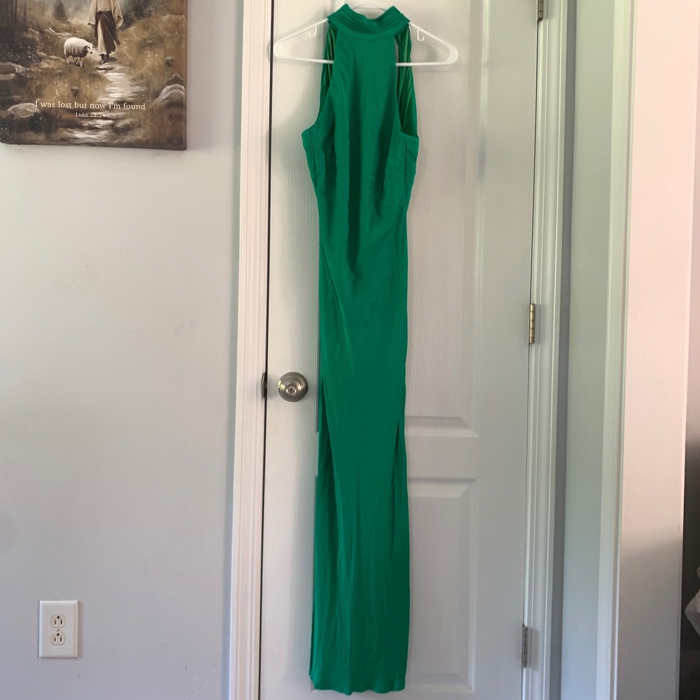 MESHKI Claire Satin Drape Back Maxi Dress Green High Neck Formal Size S‎ NEW